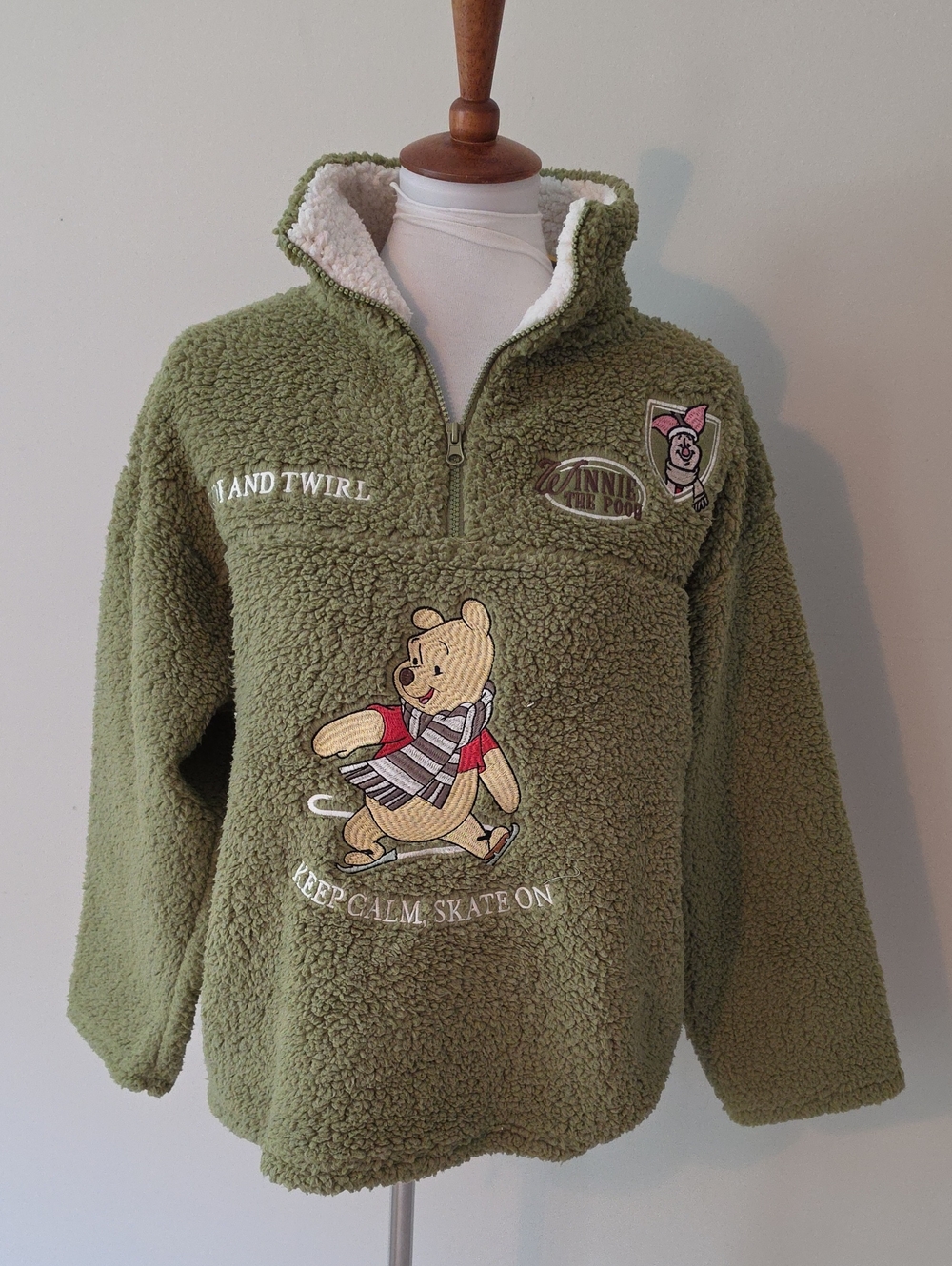 Disney Winnie The Pooh Green Winter Sherpa Women' Pullover